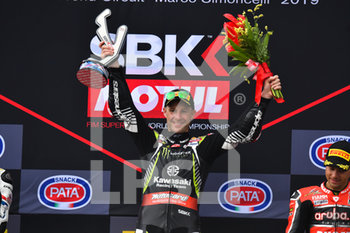 2019-06-22 - 1 Jonathan Rea al podio - PATA RIVIERA DI RIMINI ROUND7 WORLD SBK - RACE1 - SUPERBIKE - MOTORS